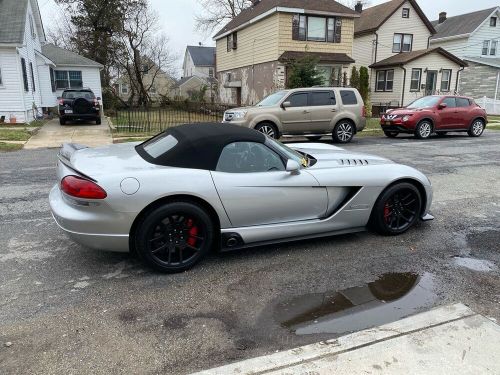 2003 dodge viper srt-10