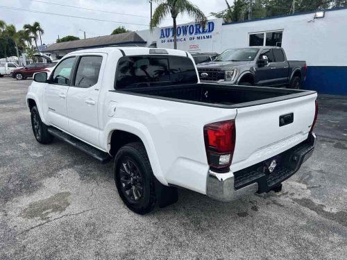 2023 toyota tacoma sr5 double cab 5&#039; bed v6 at (natl)