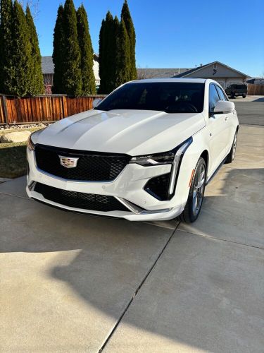 2024 cadillac sport sport