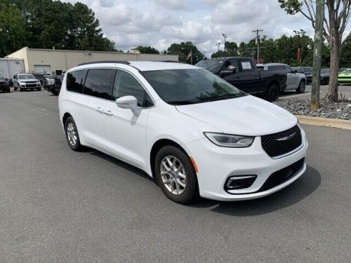 2022 chrysler pacifica touring l