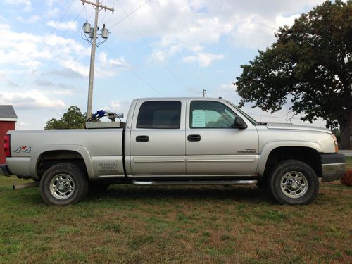 2005 chevrolet silverado 2500 hd ls crew cab pickup 4-door 6.6l