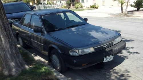 1988 toyota camry dlx all trac sedan 4-door 2.0l