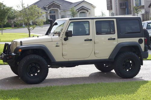 2011 jeep wrangler unlimited sport sport utility 4-door 3.8l