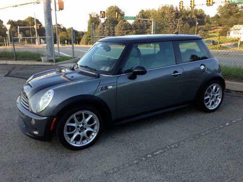 2005 mini cooper s, 59k miles, dark silver with black, great options