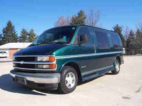 Buy used 1997 CHEVY HANDICAP WHEELCHAIR VAN LOW MILES RUNS AND DRIVES ...