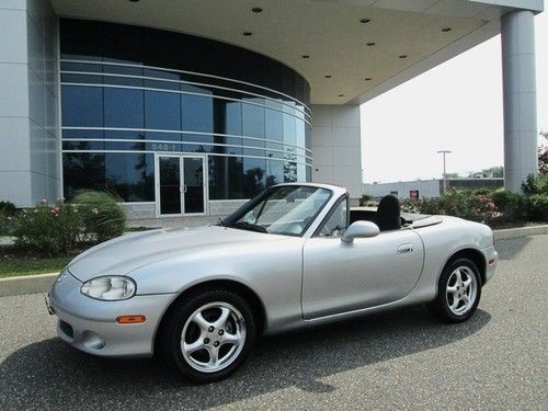 2002 mazda mx-5 miata se convertible low miles 1 owner super clean