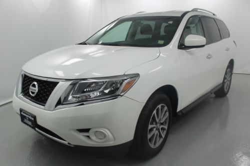 2013 am-fm-cd-mp3-xm sat. 18 alloy rim rearview cam. bucket seats keyless entry