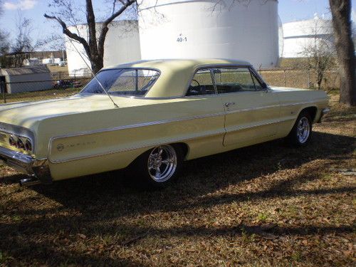 1964 chevy impala sports coupe