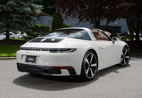 2021 porsche 911 targa 4s heritage design edition