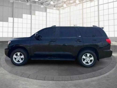 2017 toyota sequoia sr5 sport utility 4d