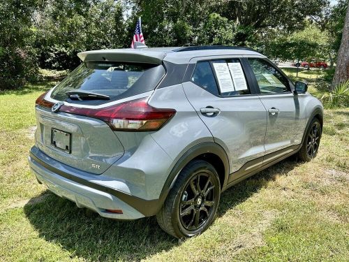 2021 nissan kicks sr