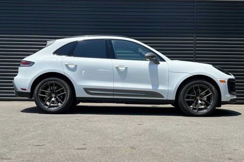 2023 porsche macan t