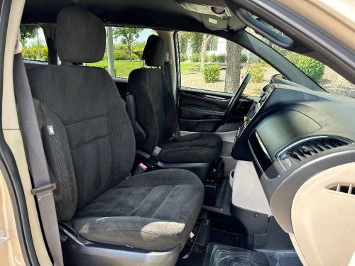 2016 dodge grand caravan se plus 4dr mini van