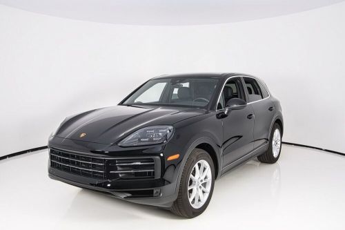 2024 porsche cayenne .