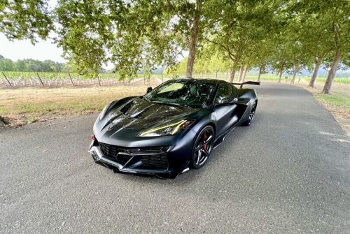 2023 chevrolet corvette z06 with z07 package carbon wheels 25k aftermarket