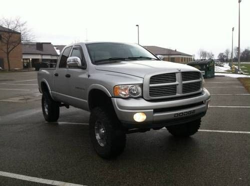 2003 dodge ram 2500 4x4 quad cab lifted