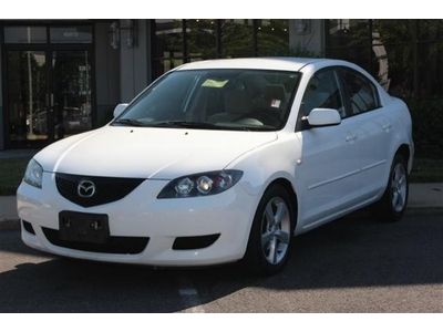 Mazda3 2.0 alloy wheels power window locks sporty drive