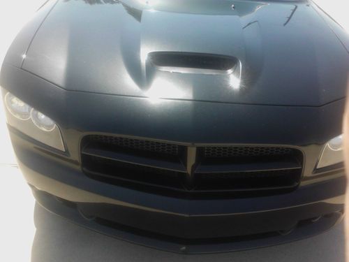 2007 dodge charger srt8 sedan 4-door 6.1l