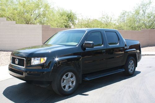 2007 honda ridgeline rtx crew cab pickup 4-door 3.5l cd. clean inside out.