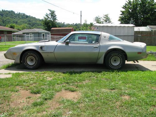 1979 pontiac trans am 10th anniversary