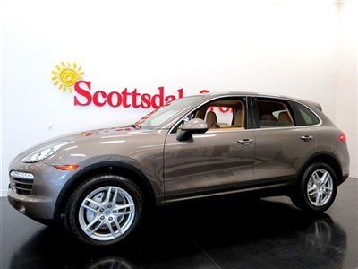 2011 cayenne s * only 19k mi * navi * back up cam * prk asst * trbo whls * new!!