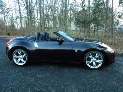 370z touring roadster*23k*blk cherry*nav*sport pkg*htd/vented seats*28995/offer