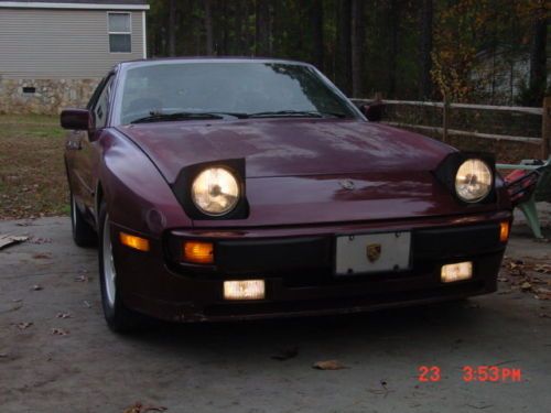 Porsche 944