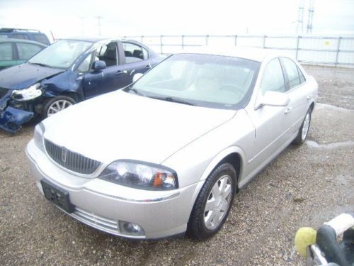 Sell used 05 Lincoln LS V8 Ultimate Loaded Xnice TX Leather/SunRoof/ in ...