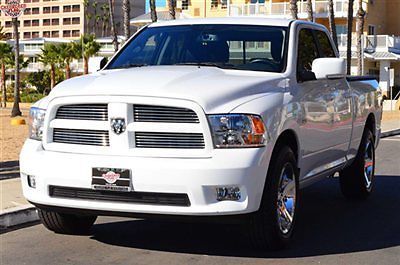 2012 crew cab, 11k, hemi, nav, back up, bluetooth, xm, mp3, 20&#039;s,  warranty,