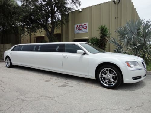 2012 chrysler 300 white ecb 140&#034; limousine -one owner vehicle -very mint