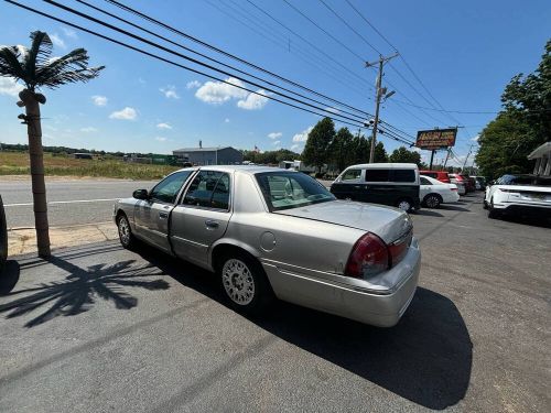 2003 mercury grand marquis gs 4dr sedan