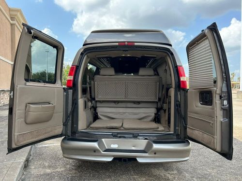 2012 gmc savana savana 2500 9 passanger conversion van rv