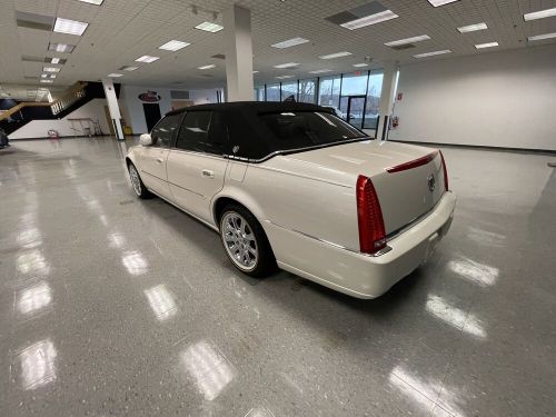 2011 cadillac dts platinum