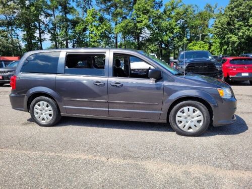 2017 dodge grand caravan se