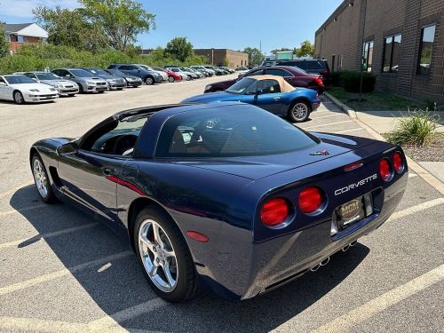 2000 chevrolet corvette base 2dr coupe