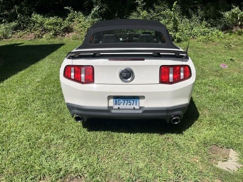 2011 ford mustang gt