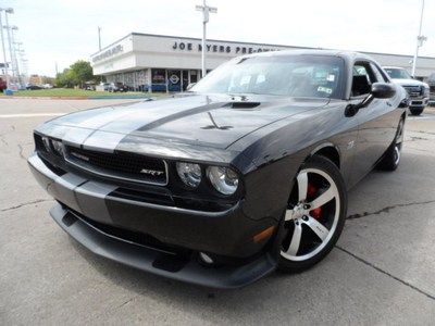 392 hemi srt8 factory warranty 1 owner navigation heated seats racing stripes