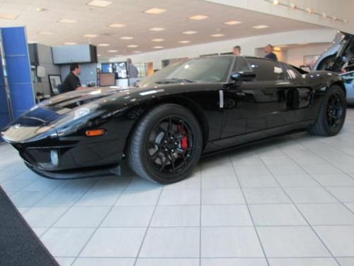 2006 ford gt 2-door 5.4l