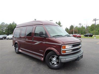 2000 chevy express  hi-top conversion van captain's chairs t.v. no rust 1-owner