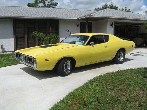 Dodge charger superbee clone 440 4 speed, 391 posi