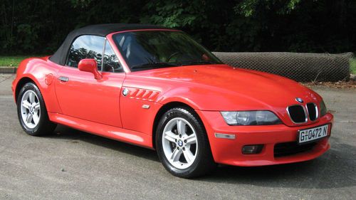 Awesome bmw z3 w/low miles