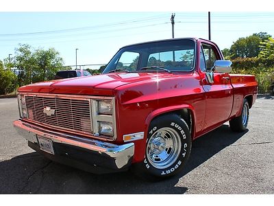 1983 chevy silverado c10 - fully restored - custom interior - short bed - clean