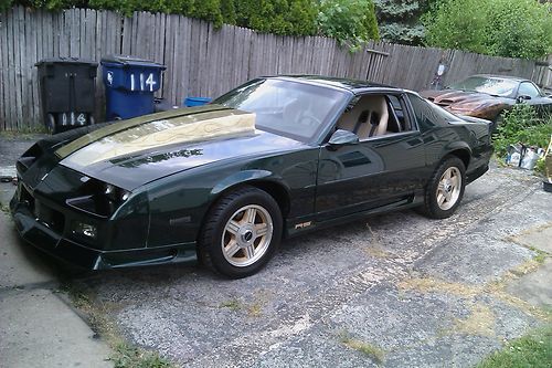 Sell used 1992 Camaro RS 5-speed manual Rare polo green w/ heritage pkg ...