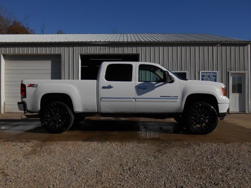 Denali hd, duramax diesel, sunroof, navigation, 20&#034; wheels, z71 4x4, loaded