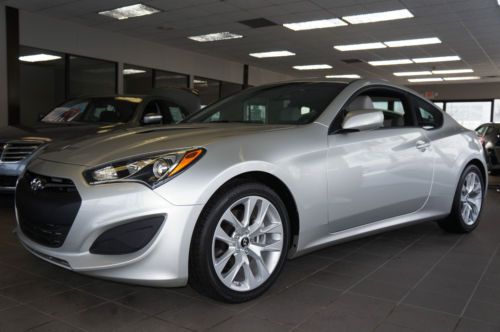 2013 hyundai genesis coupe 2.0t premium coupe 2-door 2.0l msrp $29,815!!!!