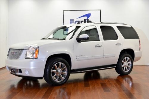 2009 gmc yukon denali, awd, chrome wheels ,loaded, one owner,garage kept, nice