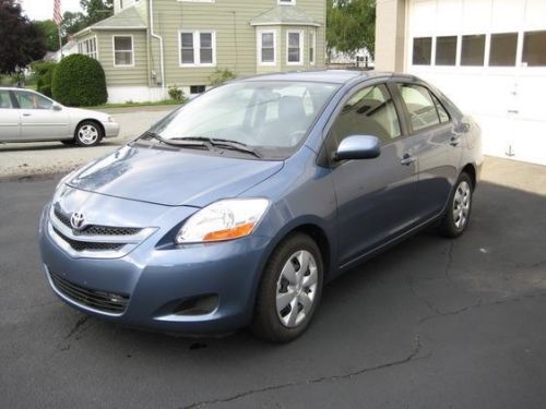 ****2007 toyota yaris sedan 4-door 1.5l****only 4,000 miles!!!!!!!!