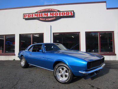 1967 chevrolet camaro custom!  fuel injection! 5 speed!