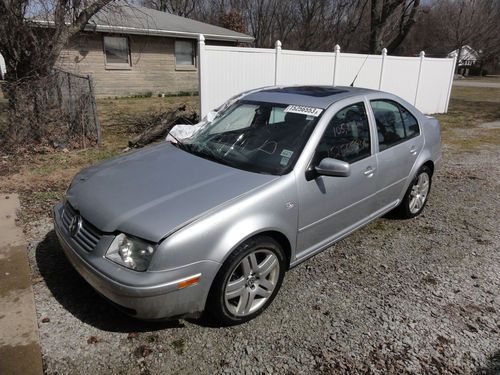 2003 volkswagen jetta gls sedan 4-door 1.8l 105,000 miles wrecked no reserve