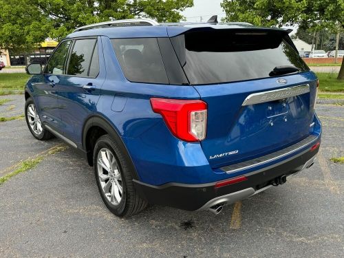 2022 ford explorer limited/4wd/loaded has the most advanced technology options